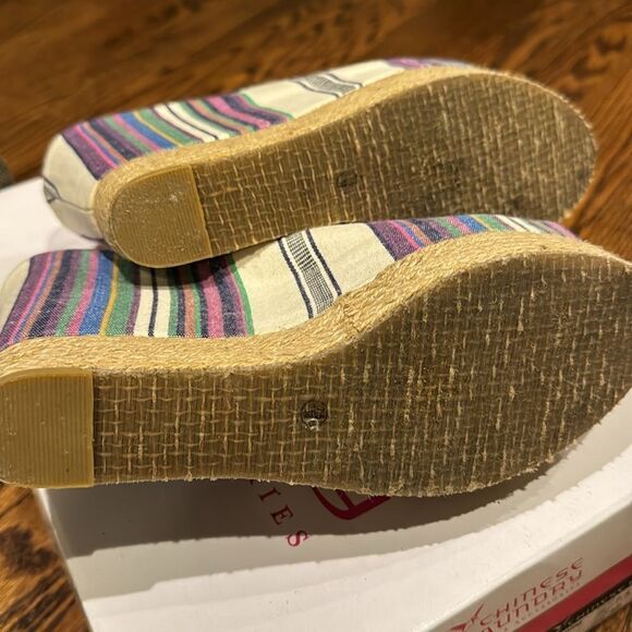 Chinese Laundry 2 Keep Going Striped Jute Wedge Sandal. With box. Size 7.5 (38). - Picture 8 of 9